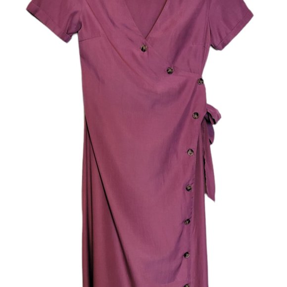 URBAN OUTFITTERS  Midi Wrap Dress short sleeves  Size M EUC - Picture 5 of 8